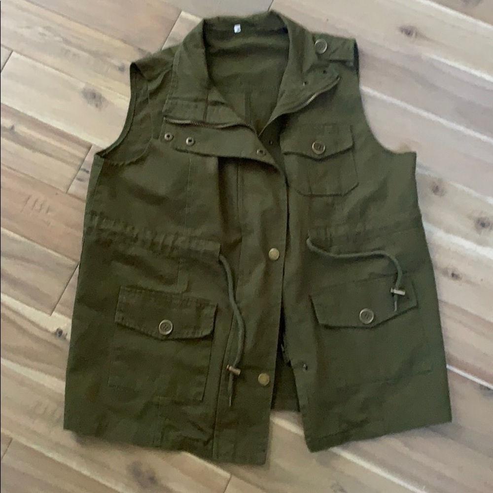 Army green vest